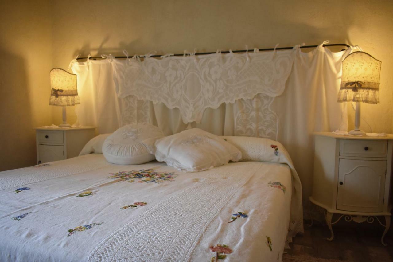 Castello Di Albereto Hotell Trarivi Eksteriør bilde